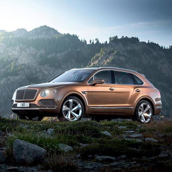 Кроссовер Bentley Bentayga в России