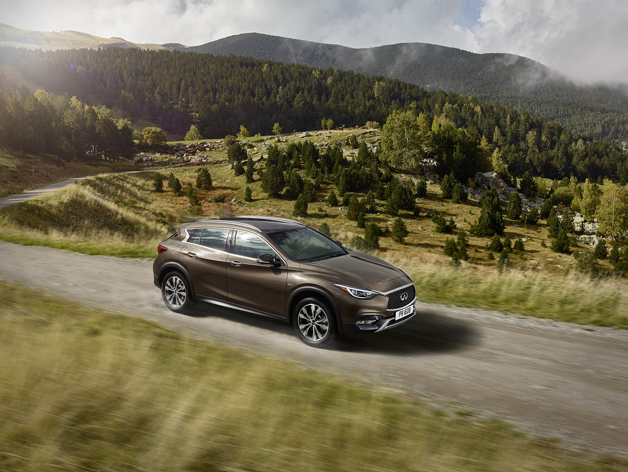 Infiniti QX30
