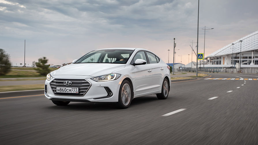 Hyundai Elantra тест-драйв