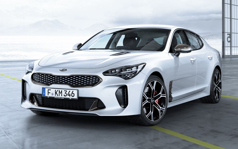 Kia Stinger появится в России в 2018 году Kia Stinger 2018