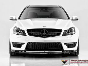 купе Mercedes-Benz C 63 AMG
