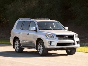LX 570
