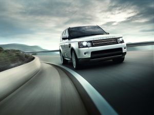 Jaguar Land Rover обновит Range Rover Sport