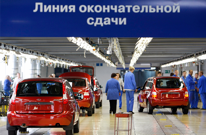 АвтоВАЗ возобновил производство после суточной остановки
