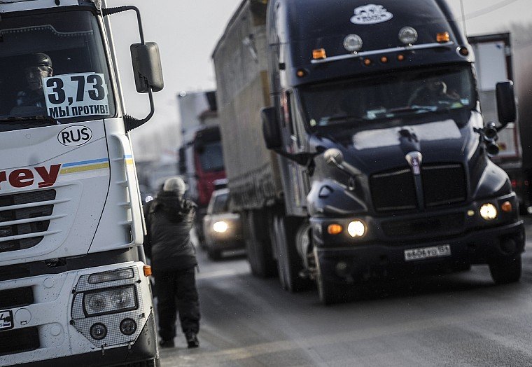В Орловской области хотят снизить транспортный налог для большегрузов
