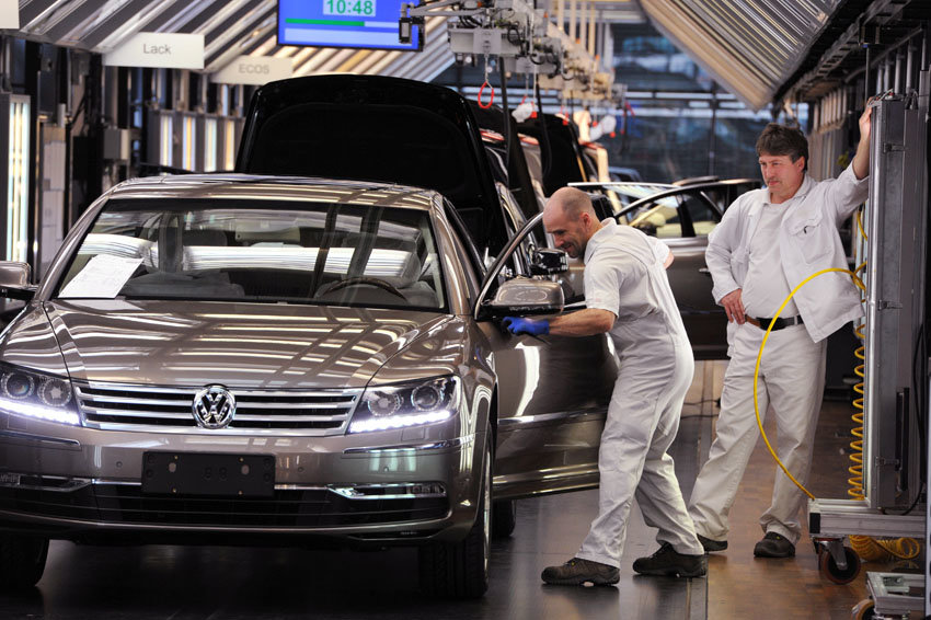 Концерн Volkswagen отзывает в России 43 тысячи авто