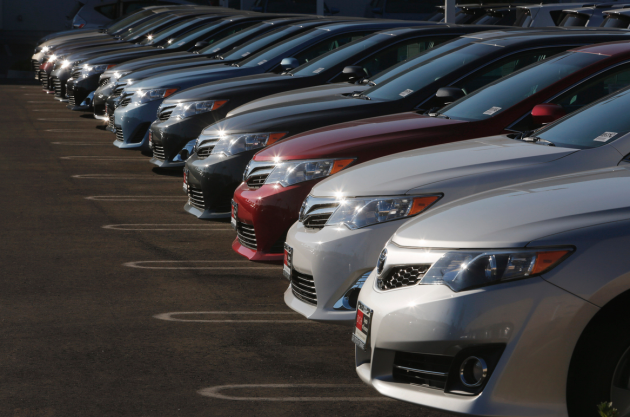 Toyota отзывает более 340 тысяч новых Prius
