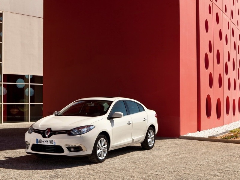 Renault представили обновленный Fluence