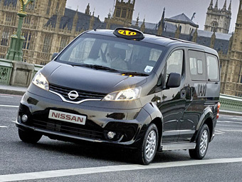 Компания Nissan представила версию компактвэна NV200