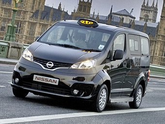 Компания Nissan представила версию компактвэна NV200