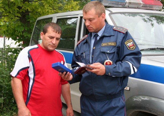 Инспекторам ГИБДД не хватает алкотестеров