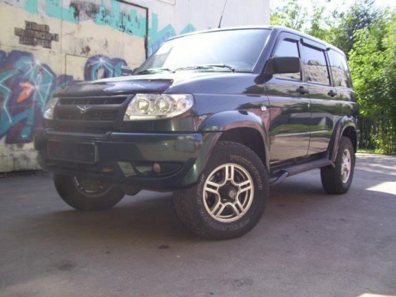 Чиновница Росимущества заставляла оценщика занижать стоимость конфискованных авто