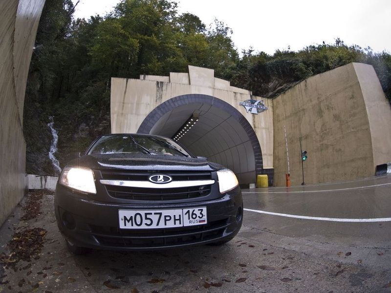 Сборка "люксовой" Lada Granta с новой "механикой" начнется в ноябре