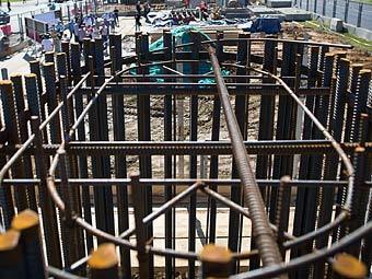 Москва в 2013 году в полтора раза увеличит расходы на дороги