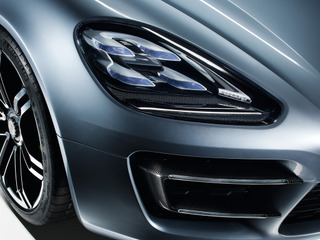 Porsche Pajun могут выпустить в 2016 году
