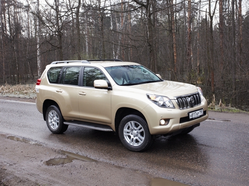 Первые дальневосточные Land Cruiser Prado отправлены в Москву