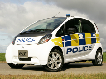 Московские власти попросят полицейских и почтальонов пересесть на электрокары