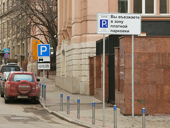 Москва ужесточила правила получения парковочных абонементов для жителей центра