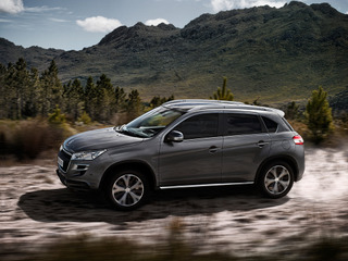 Peugeot объявил российские цены на кроссовер 4008