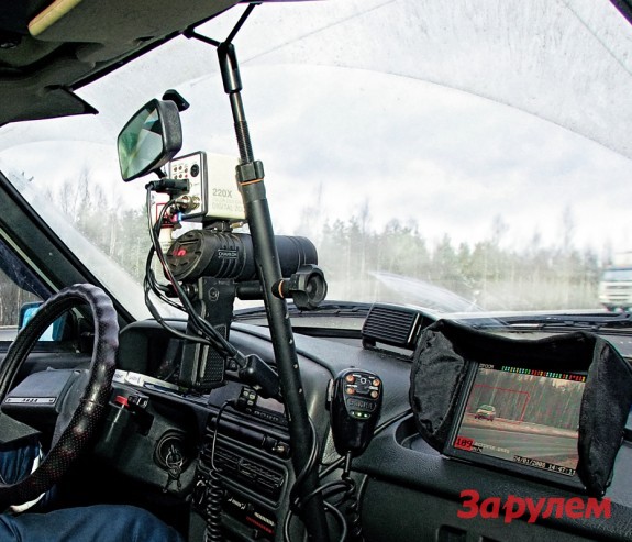 Лишенных прав водителей будут отслеживать камеры