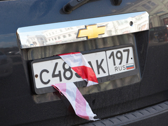 Водители в России стали в два раза чаще скрывать номера своих машин