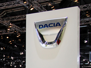 Стоимость нового бюджетного автомобиля от Dacia составит 5000 евро