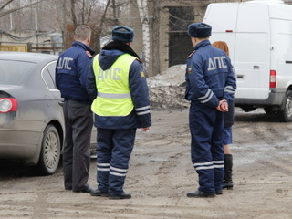 ГИБДД получит право наказывать судей и дипломатов