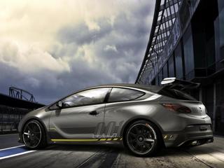 Opel адаптирует гоночную Astra OPC для дорог общего пользования