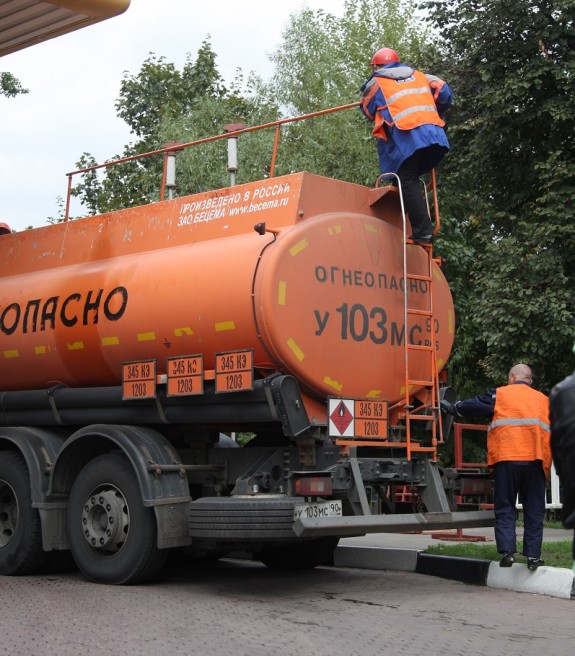 Дефицита топлива высокого класса в России не будет