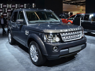 Land Rover: гибриды будущее премиум-сегмента