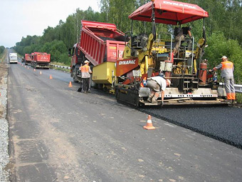 На российские дороги в 2014 году потратят 142 миллиарда рублей