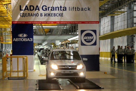 Лифтбек Lada Granta пошел в серию
