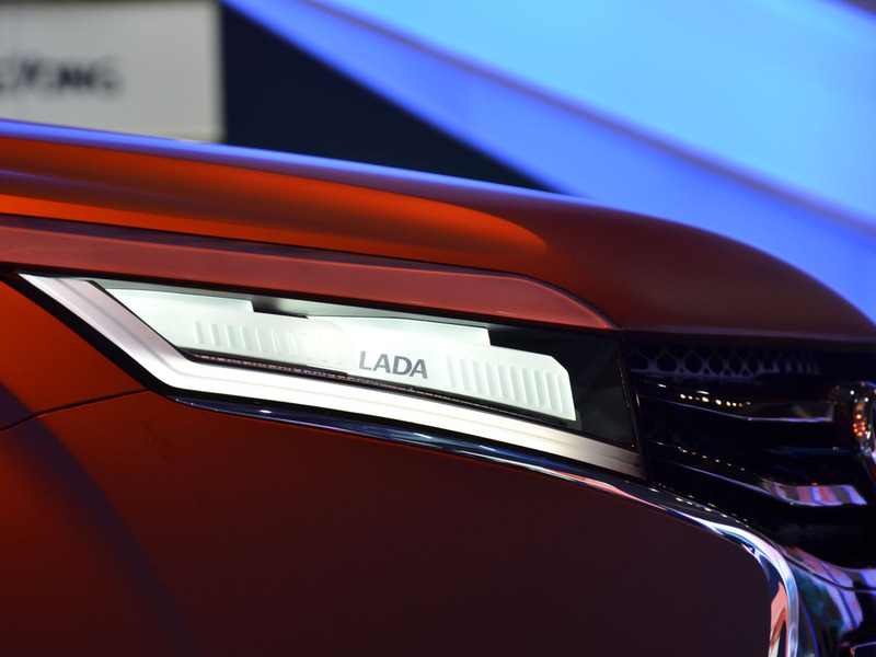 Новые кроссоверы Lada будут строить на платформах Renault