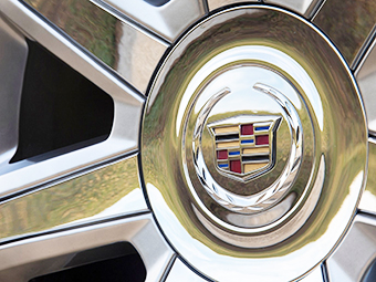 Стали известны причины переезда штаб-квартиры Cadillac из Детройта в Нью-Йорк