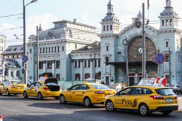 Hyundai Solaris и Ford Focus стали самыми популярными автомобилями такси в Москве
