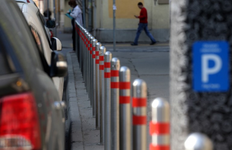 На Садовом кольце появится 3 тысячи антипарковочных столбиков