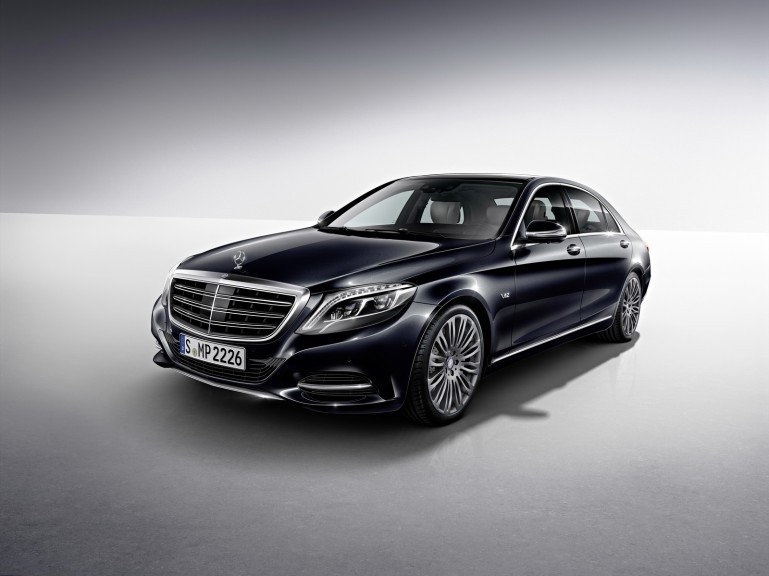 Mercedes ведет переговоры с регионами о сборке легковых автомобилей