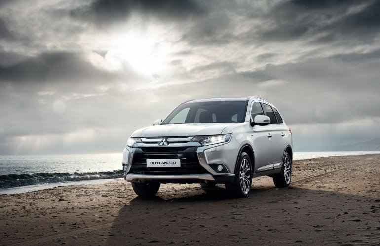 Продажи обновленного Mitsubishi Outlander начнутся в России 6 апреля