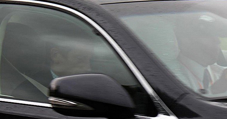 ОНФ просит запретить чиновникам арендовать дорогие автомобили