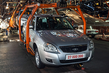 18 декабря АвтоВАЗ приостанавливает выпуск Lada Priora