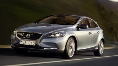 Volvo показала работу подушки безопасности для пешеходов