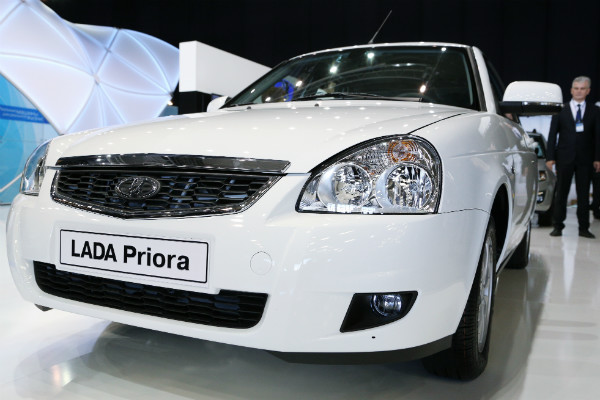 В феврале начнутся продажи LADA Priora за 350 тысяч рублей