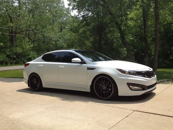 В России начались продажи нового поколения KIA Optima