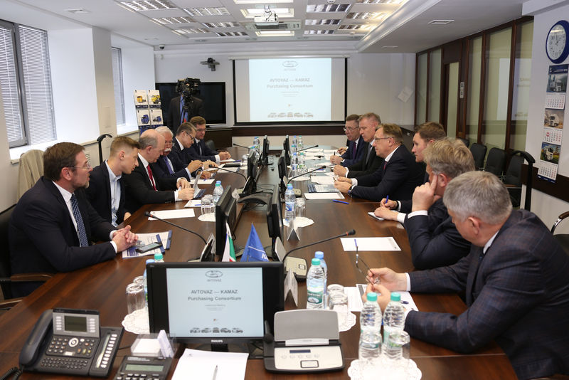  КАМАЗ и АВТОВАЗ хотят объединиться для совместных закупок