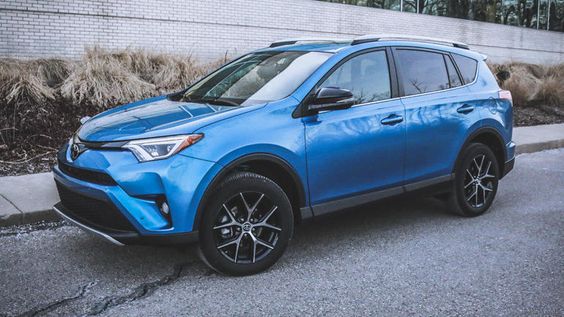 В России отзывают 139604 автомобилей Toyota RAV 4