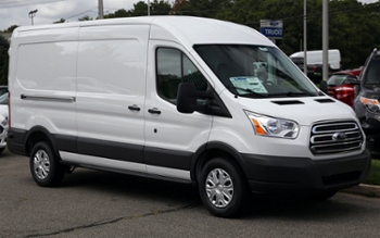Ford отзывает 24 автомобиля Transit