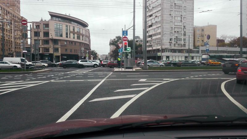В Москве с 8 октября запретных для автомобилистов полос стало больше