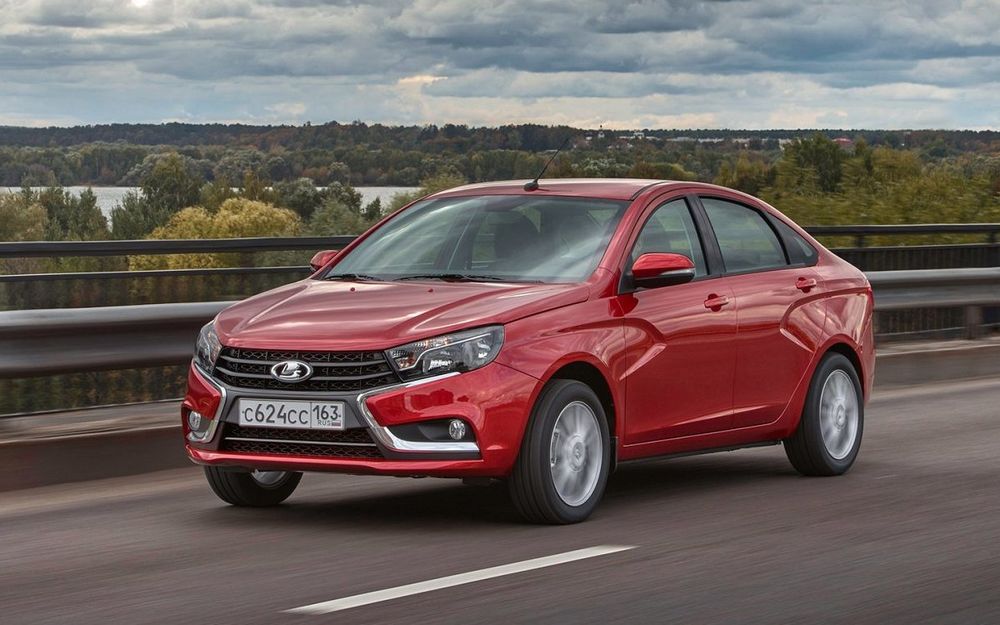 АвтоВАЗ объявил о старте продаж Lada Vesta с двигателем 1,8 литра