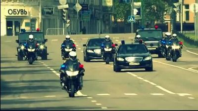 Девушка бросилась под колеса кортежа на Кутузовском проспекте