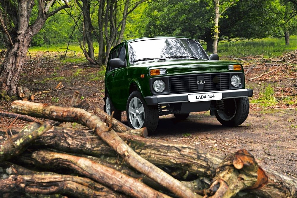 АвтоВАЗ выпустит экологичный внедорожник Lada 4x4